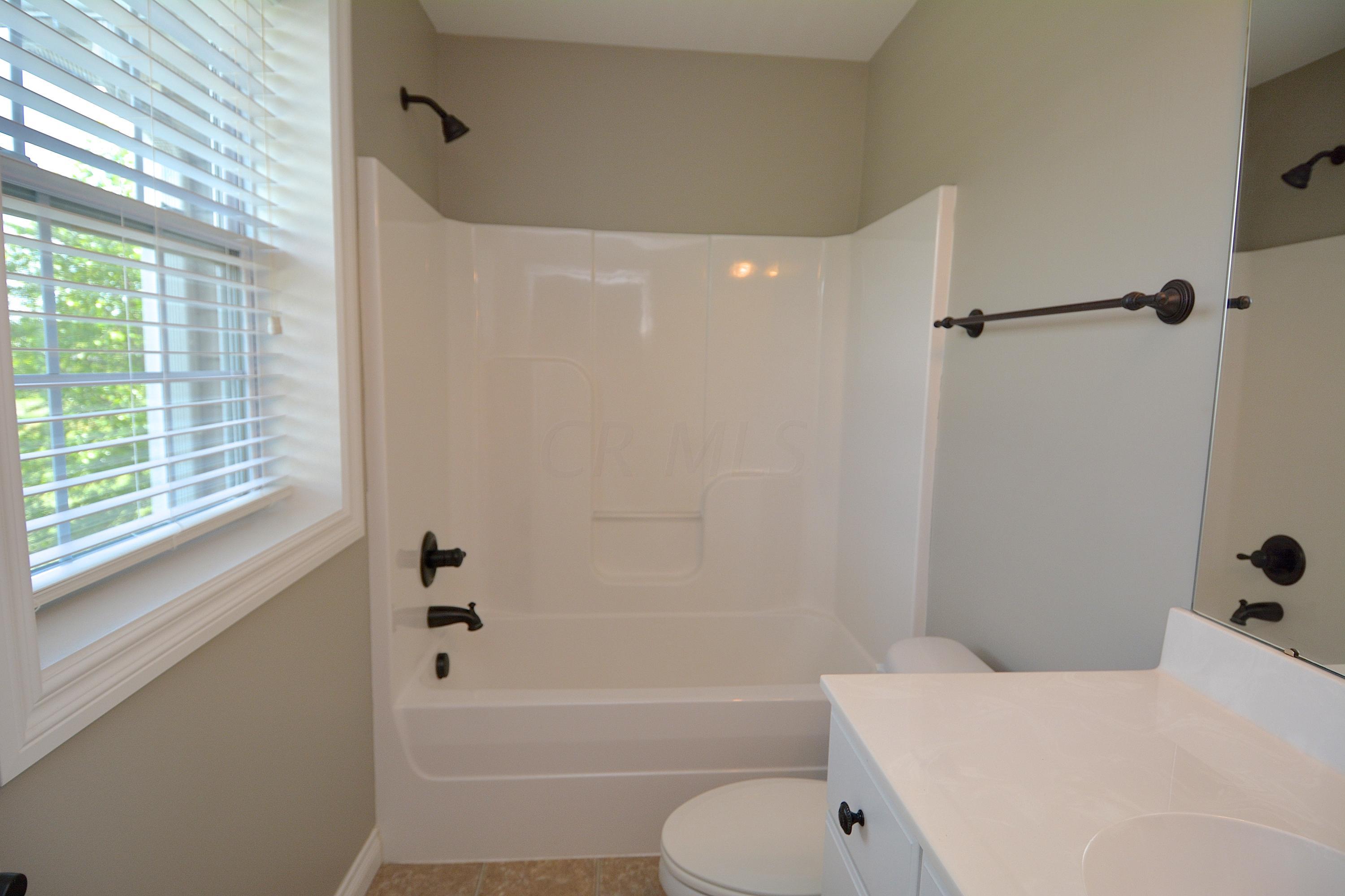 2060 Lewis Center Road Lewis Center, OH 43035 - Photo 42 of 57 Gallery Image 42