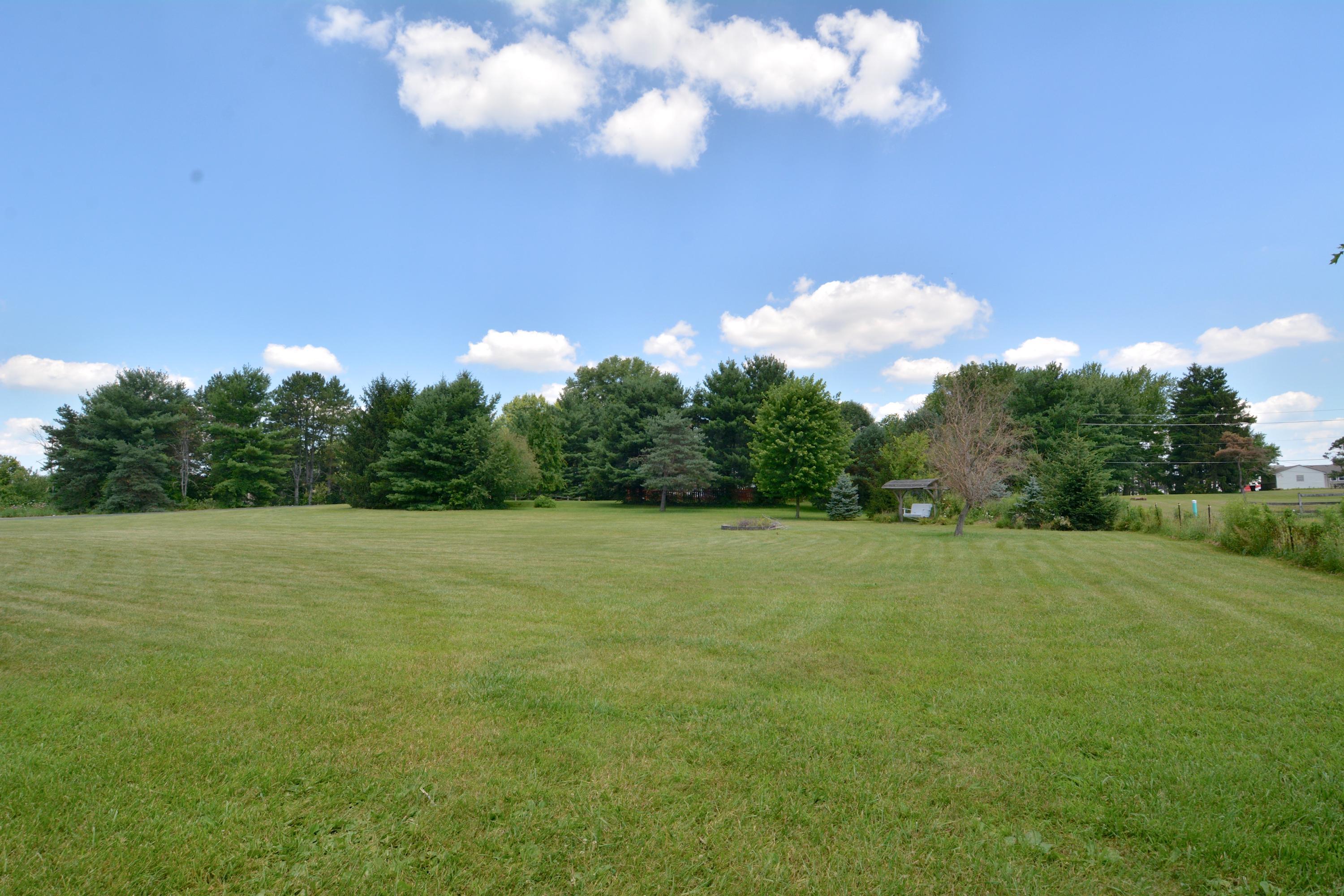 2060 Lewis Center Road Lewis Center, OH 43035 - Photo 49 of 57 Gallery Image 49