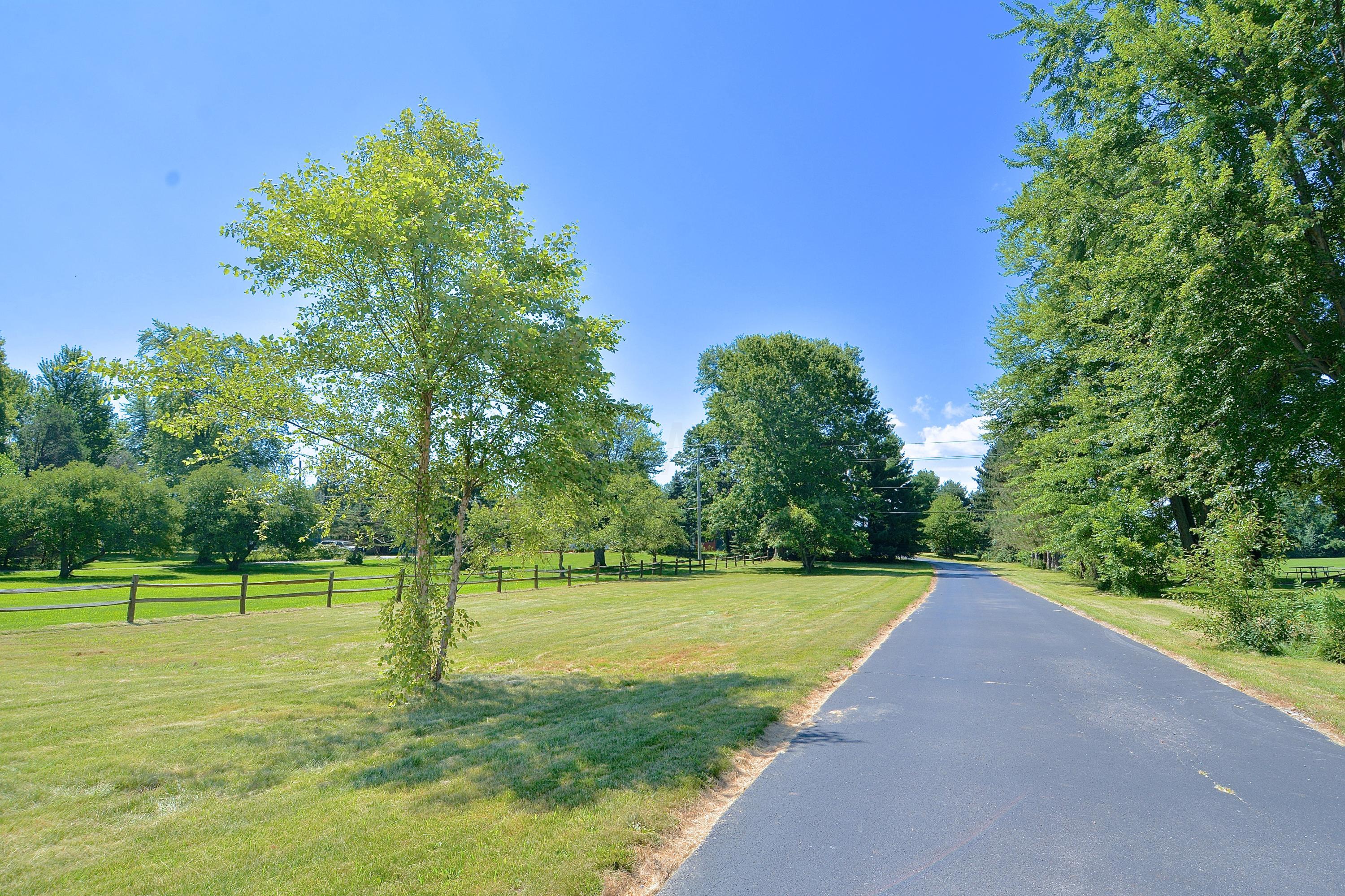 2060 Lewis Center Road Lewis Center, OH 43035 - Photo 57 of 57 Gallery Image 57