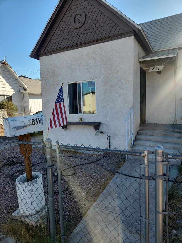 811 4th Street Needles, CA 92363 - Photo 3 of 3