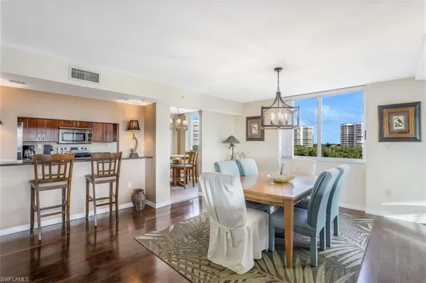 $8,000 | 21 Bluebill Avenue, Unit B401, Naples, FL 34108