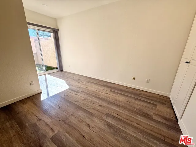 $3,850 | 10215 Variel Avenue, Unit 25, Chatsworth, CA 91311