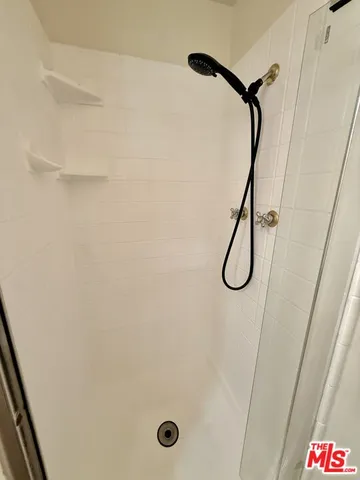 $3,850 | 10215 Variel Avenue, Unit 25, Chatsworth, CA 91311