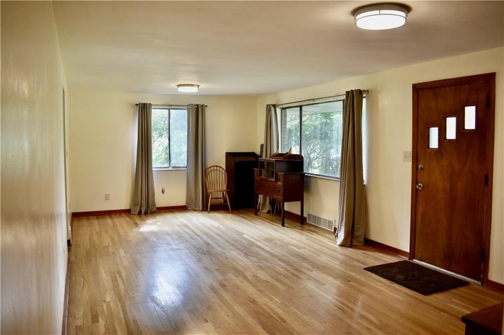 2847 McCully Road Allison Park, PA 15101 - Photo 4 of 20 Gallery Image 4