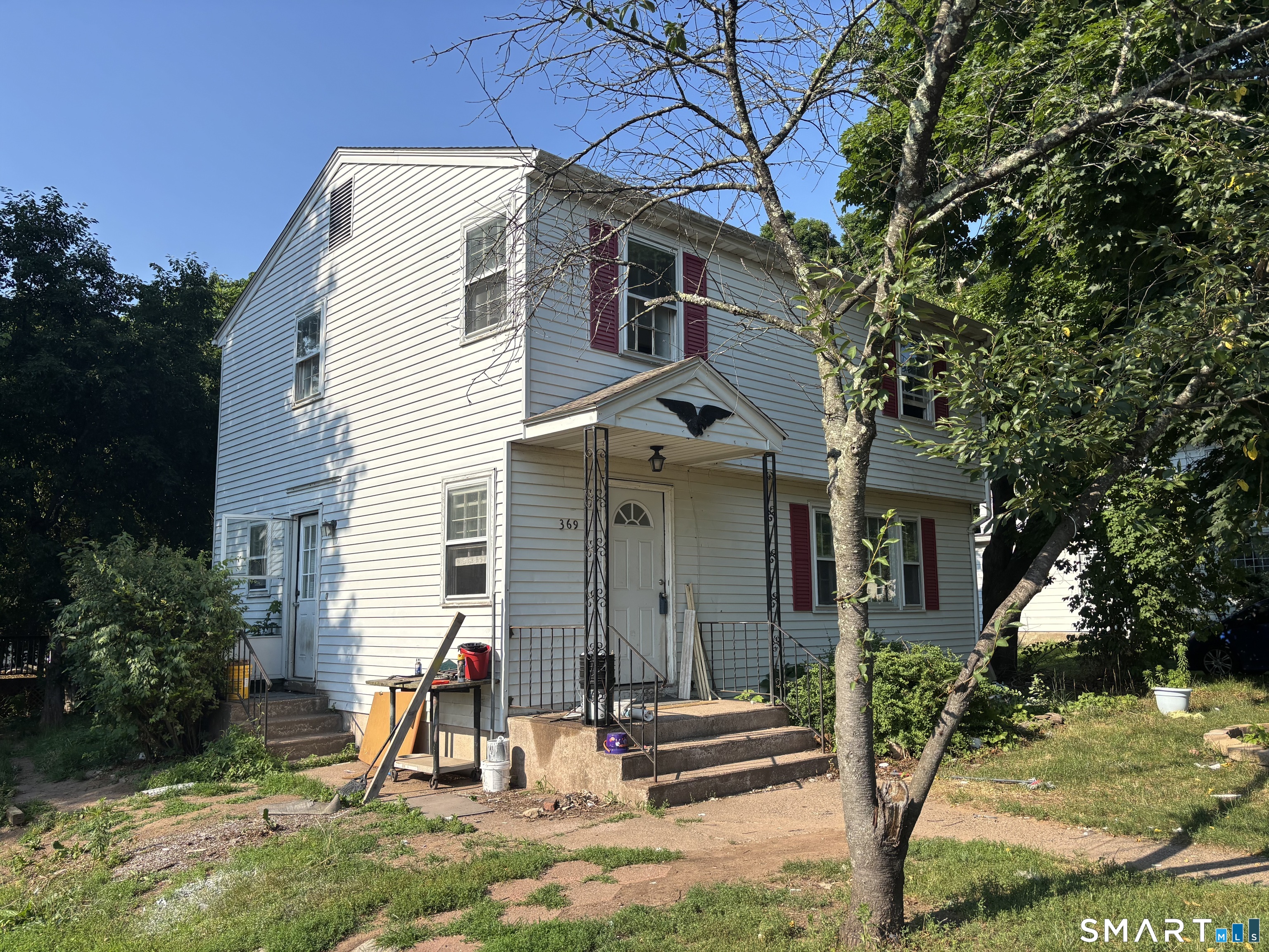 369 Bidwell Street Manchester, CT 06040 - Photo 1 of 13