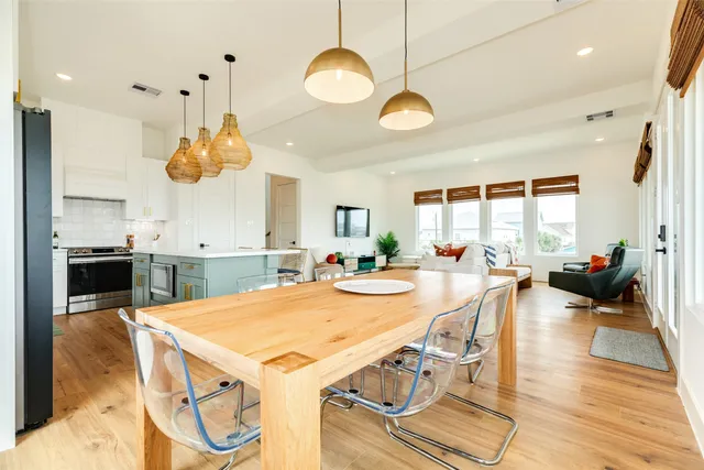 $699,900 | 13010 Buccaneer Parkway, Freeport, TX 77541