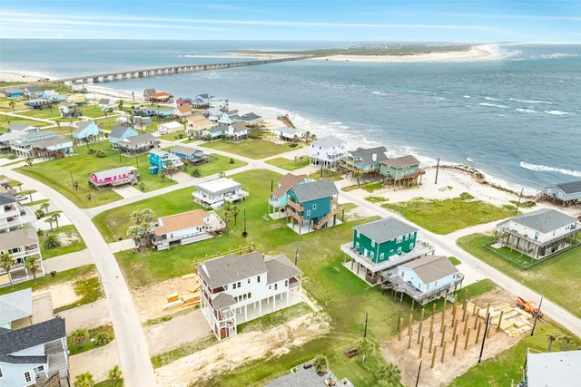 $699,900 | 13010 Buccaneer Parkway, Freeport, TX 77541