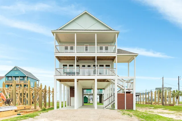 $699,900 | 13010 Buccaneer Parkway, Freeport, TX 77541