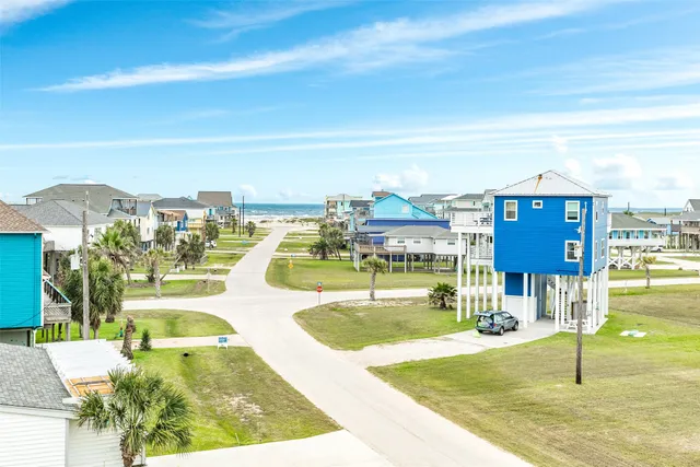 $699,900 | 13010 Buccaneer Parkway, Freeport, TX 77541