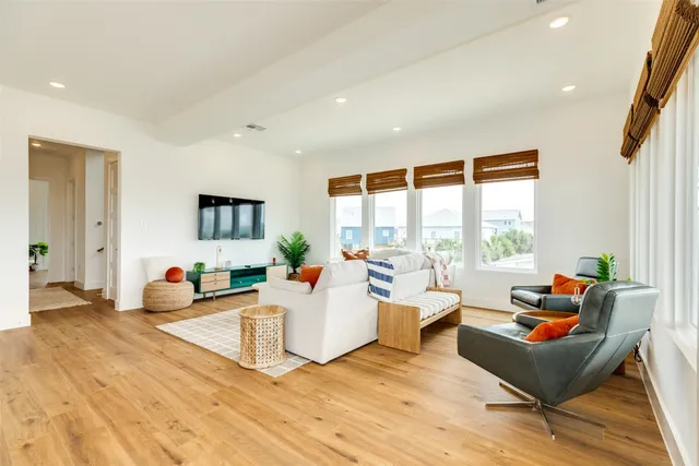 $699,900 | 13010 Buccaneer Parkway, Freeport, TX 77541