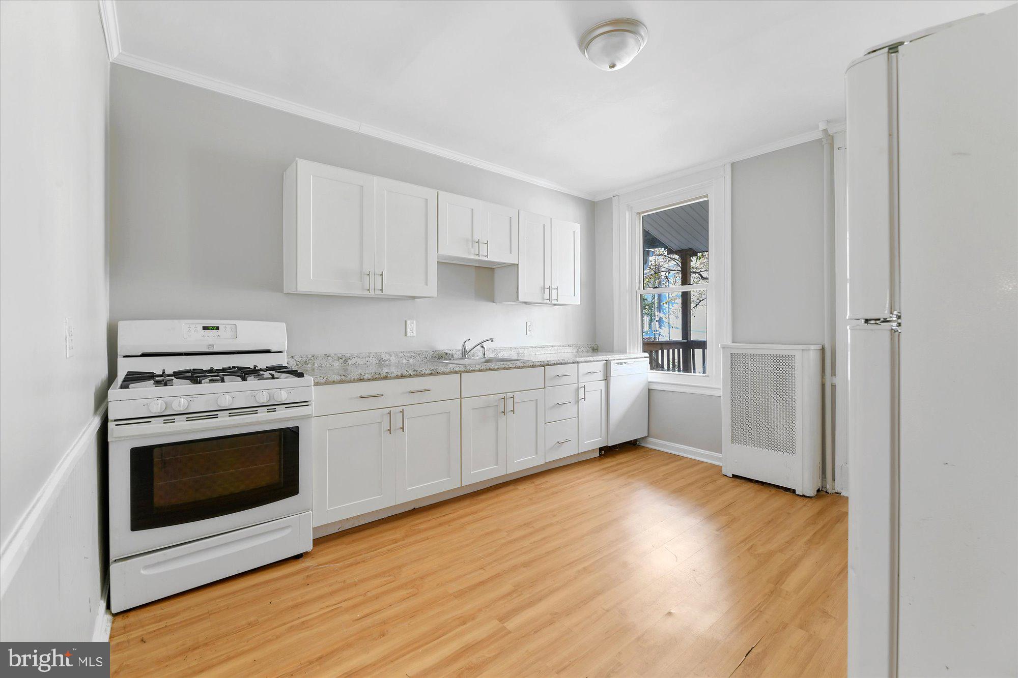 Recently renovated rowhome - move in ready!