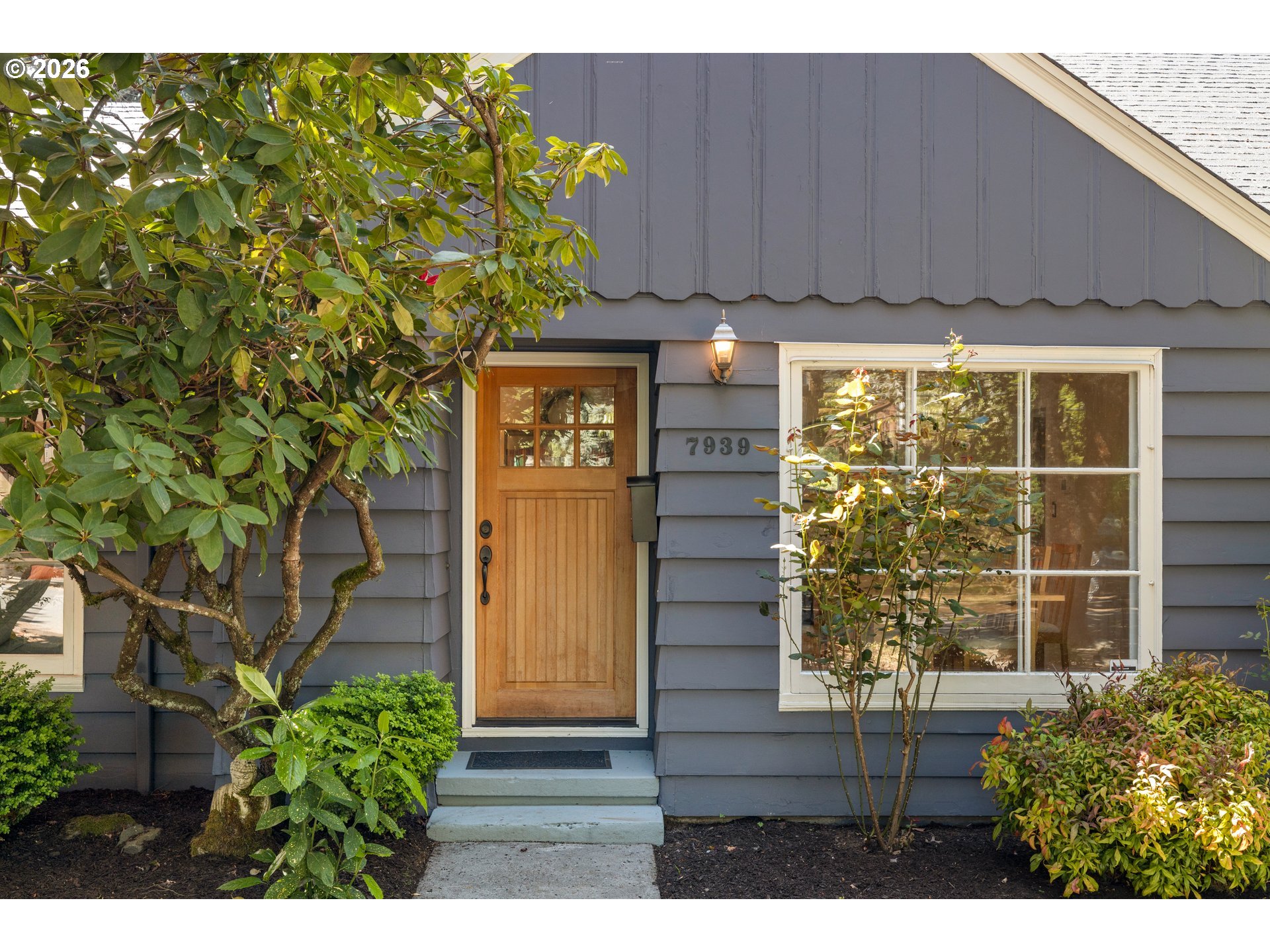 7939 Southwest 11th Avenue Portland, OR 97219 - Photo 4 of 45