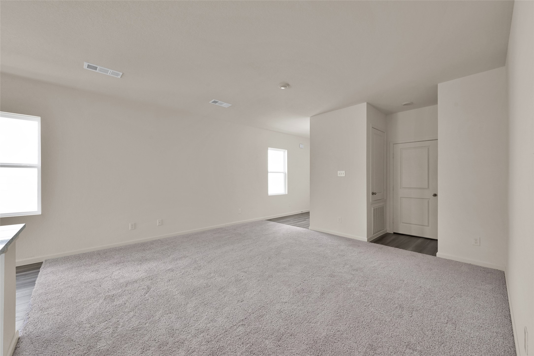 583 Firemoon Street Montgomery, TX 77316 - Photo 4 of 21