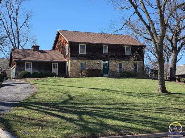 $320,000 | 2761 Southwest Plass Avenue, Topeka, KS 66611