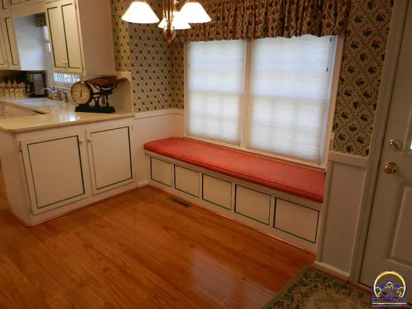 $320,000 | 2761 Southwest Plass Avenue, Topeka, KS 66611