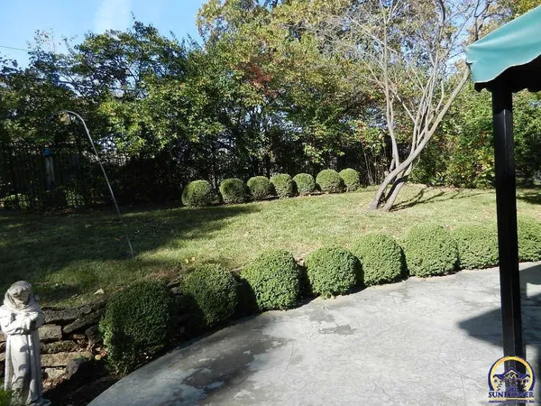 $320,000 | 2761 Southwest Plass Avenue, Topeka, KS 66611