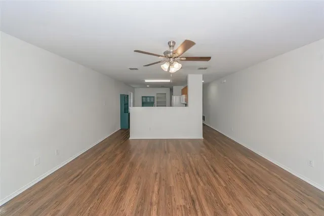 $1,995 | 12629 Azure Heights Place, Rhome, TX 76078