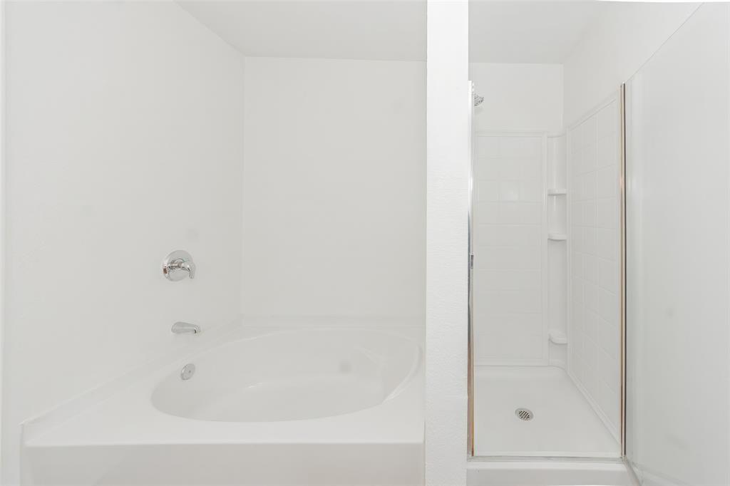 12629 Azure Heights Place Rhome, TX 76078 - Photo 29 of 36