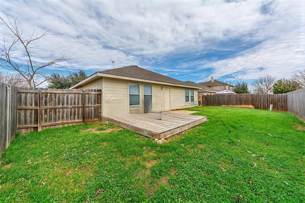 12629 Azure Heights Place Rhome, TX 76078 - Photo 33 of 36