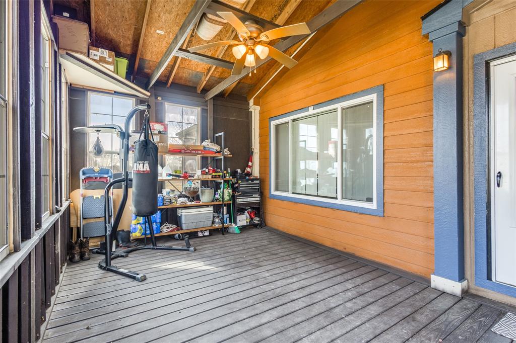 1425 Cowan Road Weston, TX 75009 - Photo 3 of 27 Enclosed covered front porch with ceiling fan and lots of windows.
