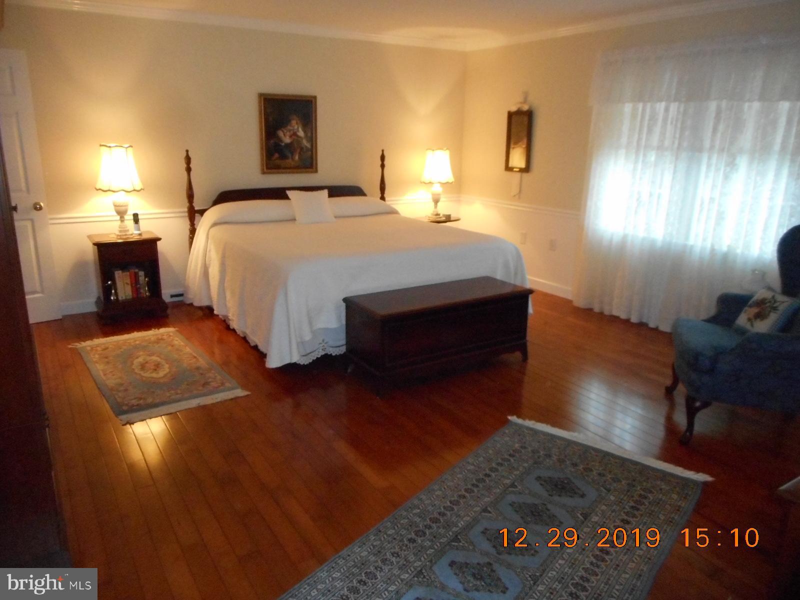 106 Russelcroft Road Winchester, VA 22601 - Photo 11 of 32 Master bedroom