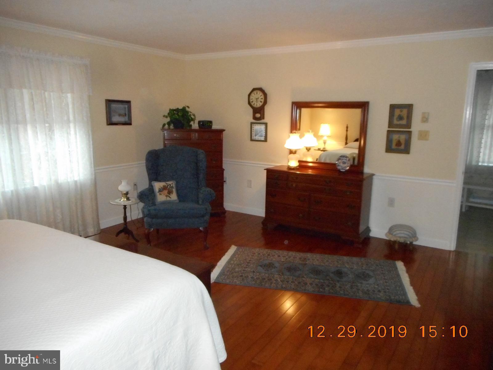 106 Russelcroft Road Winchester, VA 22601 - Photo 14 of 32 Master bedroom