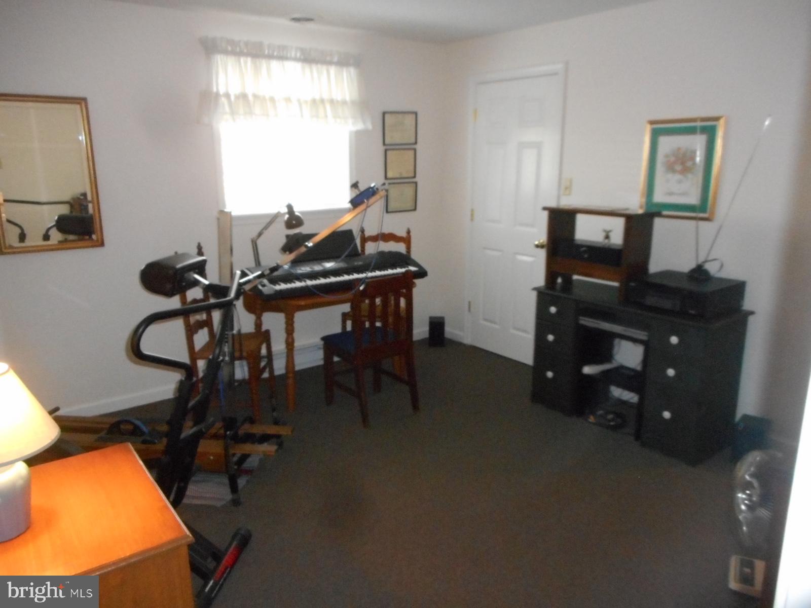 106 Russelcroft Road Winchester, VA 22601 - Photo 28 of 32 Exercise room or bedroom #4