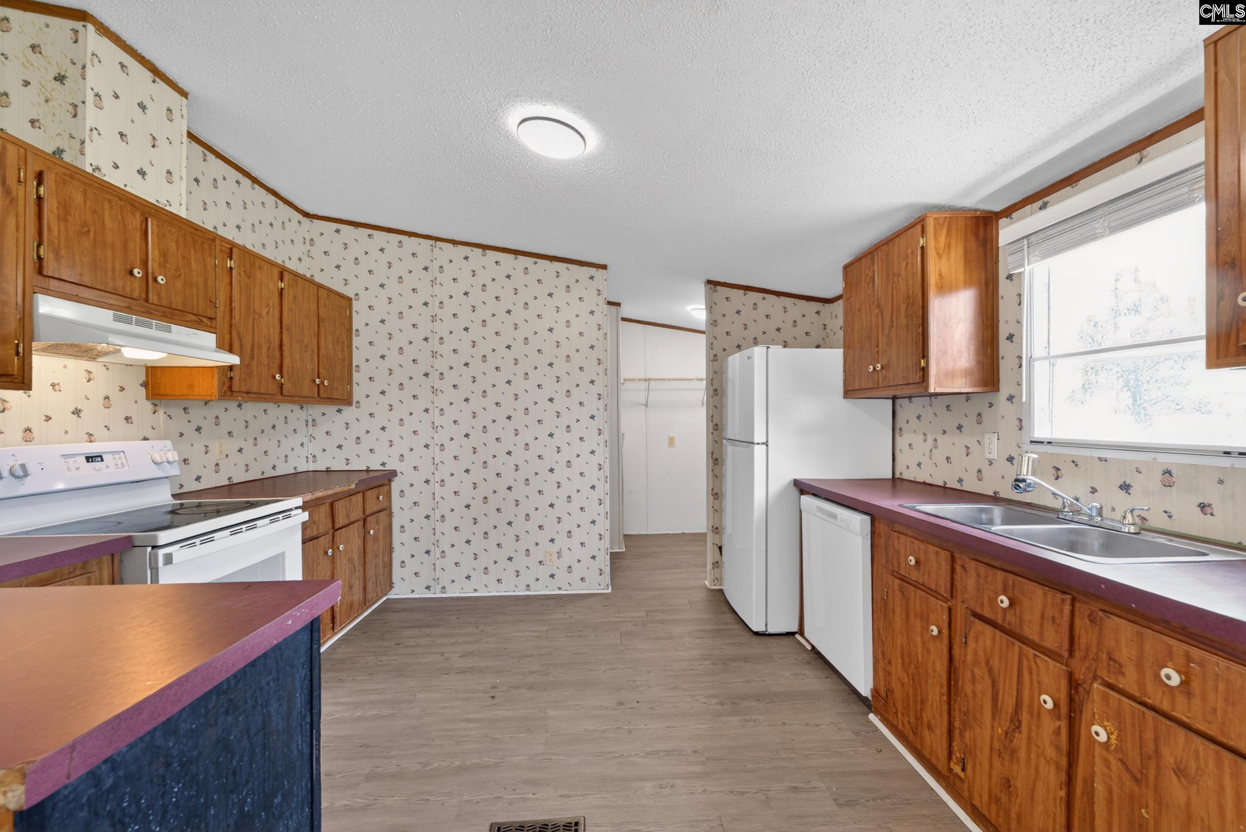 1379 Cassidy Road Camden, SC 29020 - Photo 20 of 33