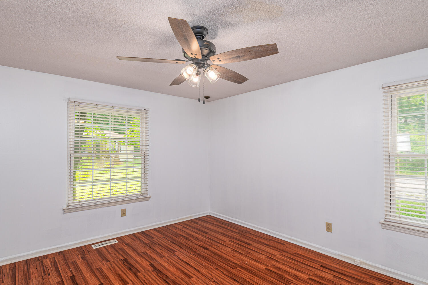 9422 Fuller Road Chattanooga, TN 37421 - Photo 14 of 23 Primary Bedroom