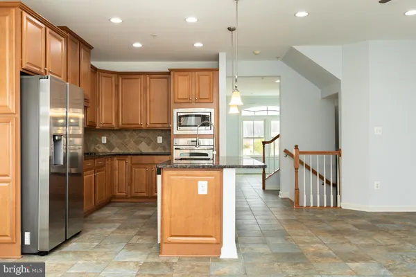 $3,300 | 336 Grand Street, Gaithersburg, MD 20878