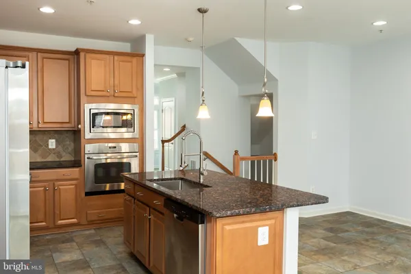 $3,300 | 336 Grand Street, Gaithersburg, MD 20878