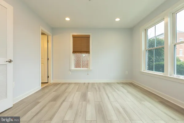 $3,300 | 336 Grand Street, Gaithersburg, MD 20878