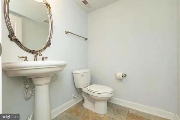 $3,300 | 336 Grand Street, Gaithersburg, MD 20878