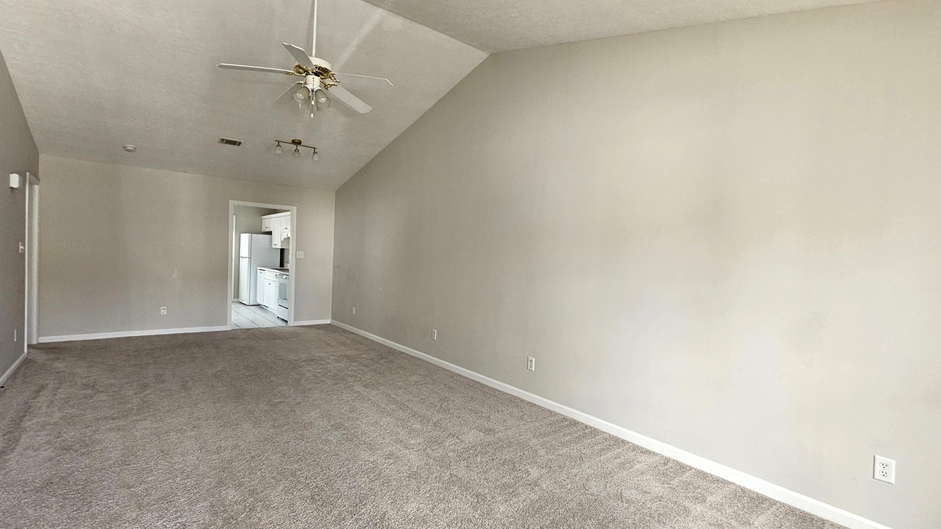 340 Greendale Place Evans, GA 30809 - Photo 2 of 11