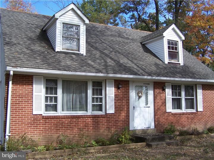 1015 Callowhill Road Perkasie, PA 18944 - Photo 2 of 8
