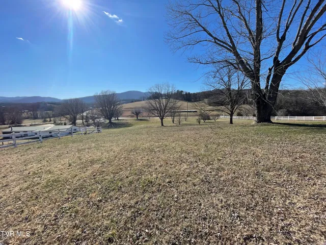 $775,000 | 8893 Asheville Highway, Greeneville, TN 37743