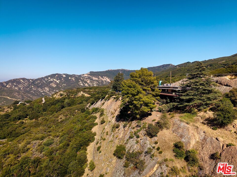 965 Stunt Road Calabasas, CA 91302 - Photo 48 of 67