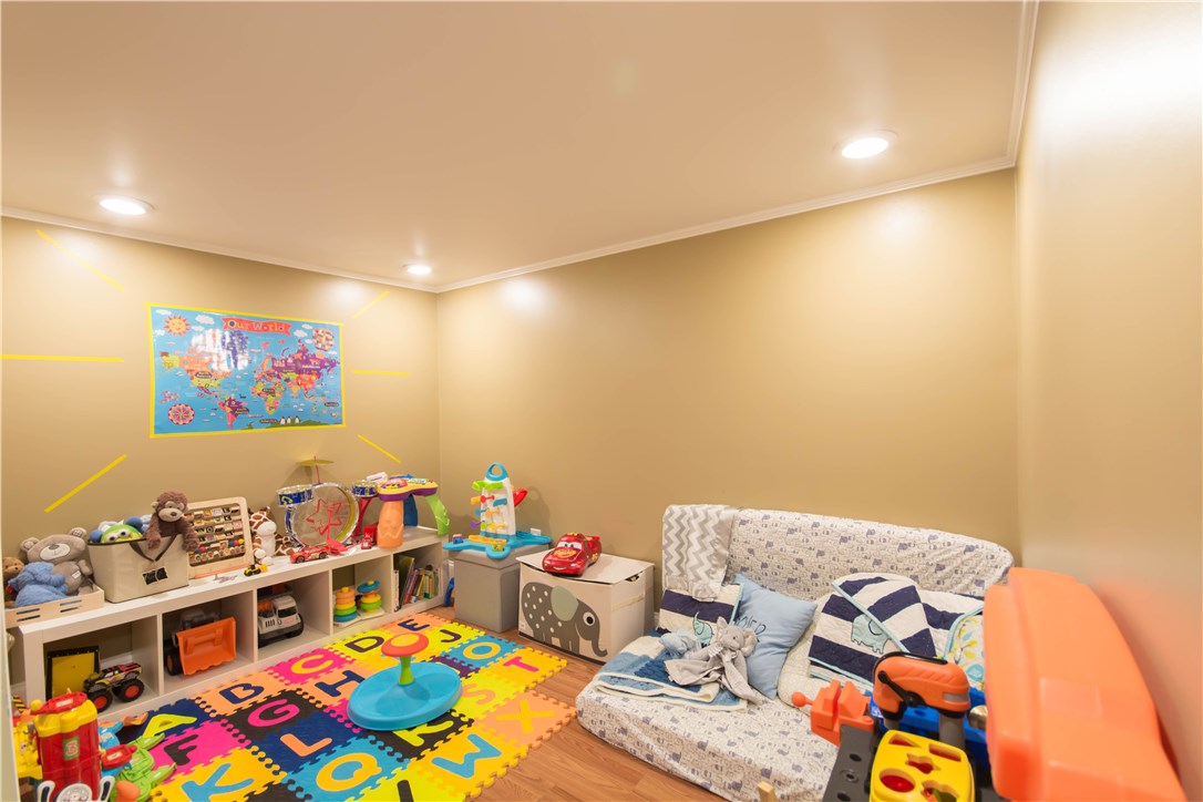 215 King Road Tiverton, RI 02878 - Photo 36 of 40