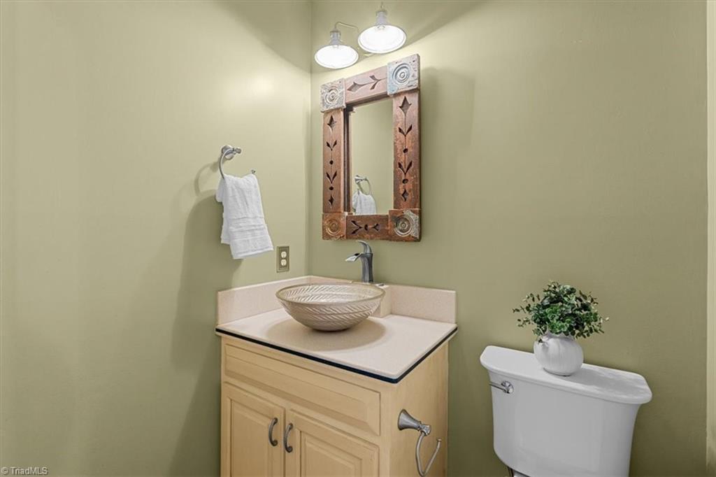 1008 Browning Road Greensboro, NC 27410 - Photo 30 of 48