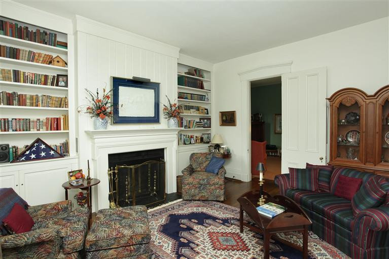 1755 Bryan Station Road Lexington, KY 40505 - Photo 4 of 26 Photo 4