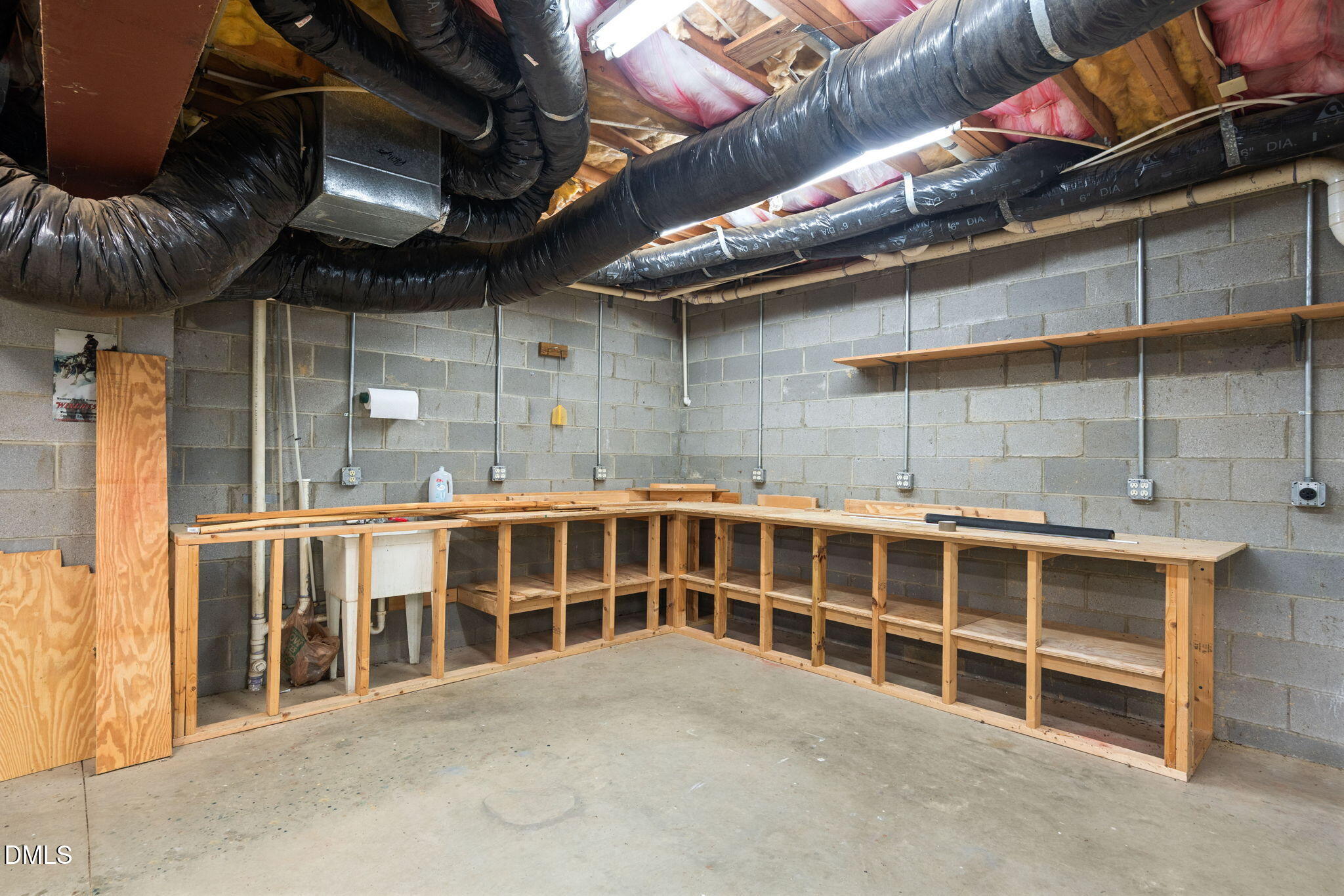 9916 Bonsal Crossing Road New Hill, NC 27562 - Photo 77 of 80 a view of a large building