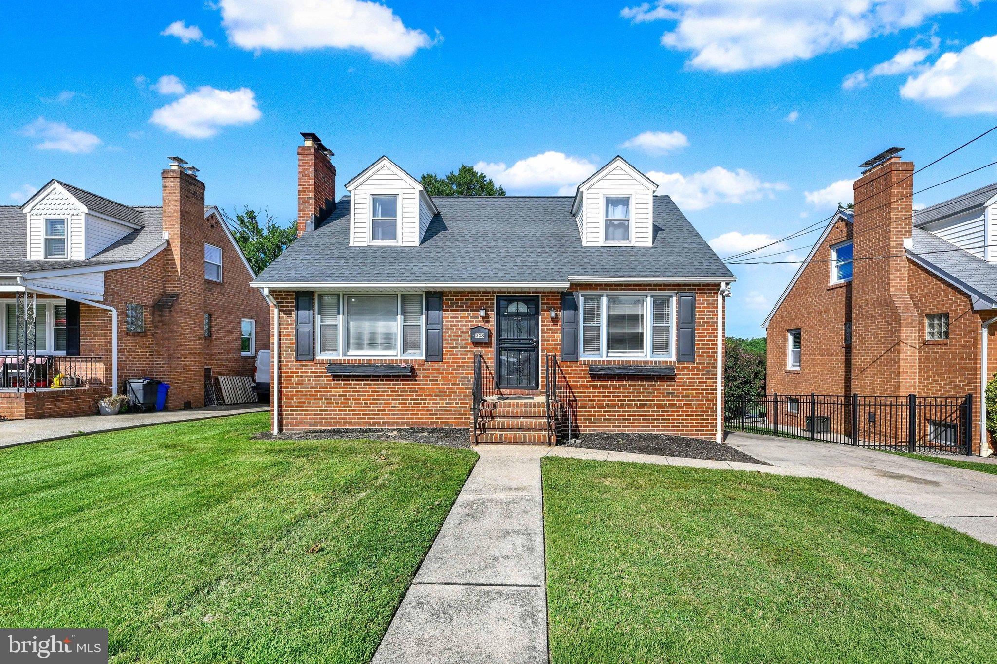 338 Ida Avenue Baltimore, MD 21221 - Photo 3 of 33 Gallery Image 3