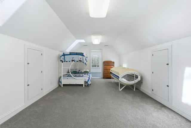 $999,900 | 82 EMS B6C Lane, Leesburg, IN 46538