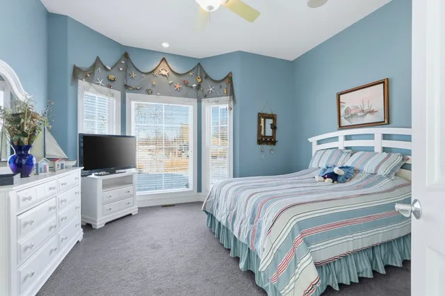 $999,900 | 82 EMS B6C Lane, Leesburg, IN 46538