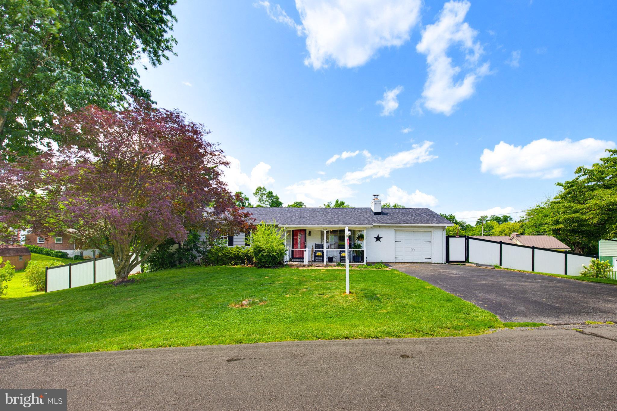 749 Frey Road Chambersburg, PA 17202 - Photo 3 of 40 Gallery Image 3