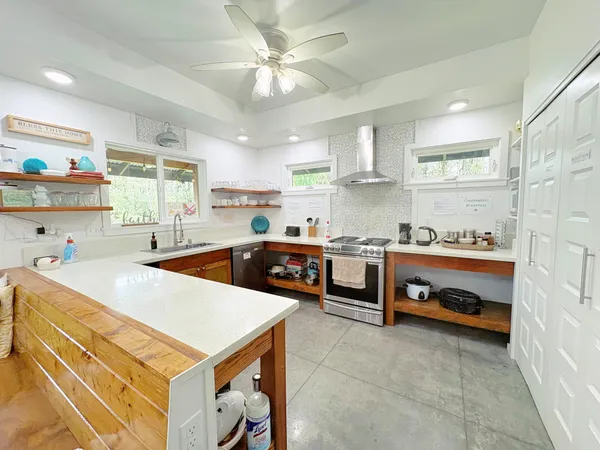$699,000 | 11-3083 Kaleponi Road, Mountain View, HI 96771