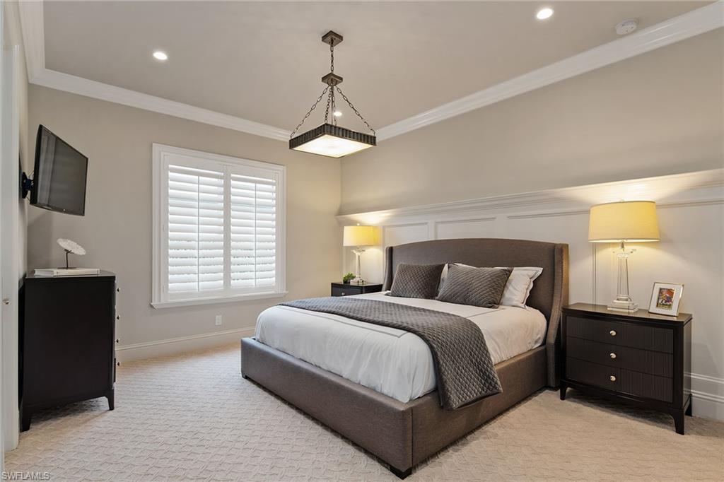 4221 Crayton Road Naples, FL 34103 - Photo 14 of 18 Gallery Image 14