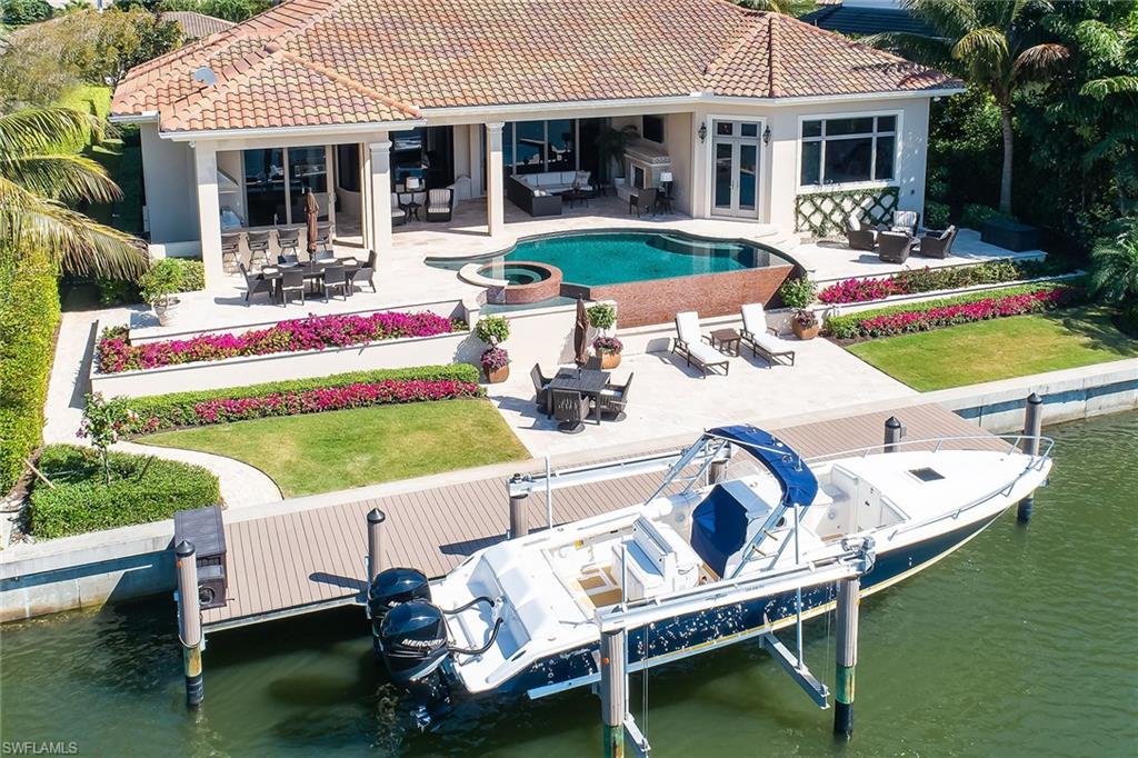4221 Crayton Road Naples, FL 34103 - Photo 16 of 18 Gallery Image 16