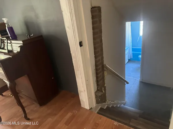 $95,000 | 927 Royal Oak Drive, Jackson, MS 39209