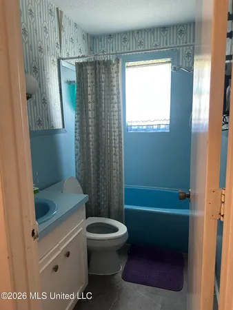 $95,000 | 927 Royal Oak Drive, Jackson, MS 39209